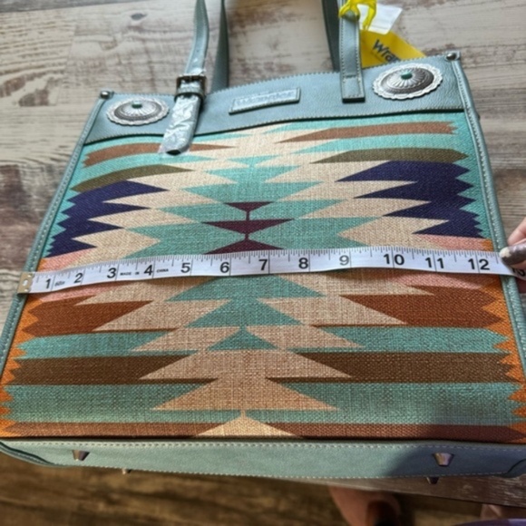 WRANGLER leather aztec concealed carry turquoise tote bag NWT - Picture 9 of 16